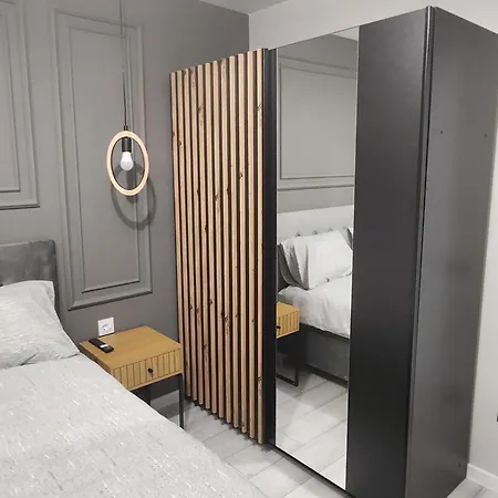 V&s 2 Apartment