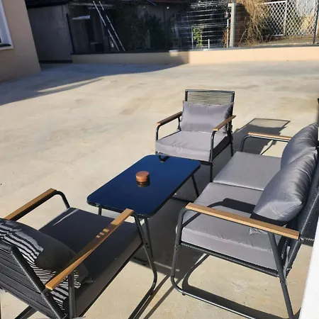 Apartment V&s 2 *
